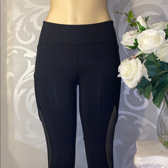 ꧁𝐿𝑢𝑙𝑢𝑙𝑒𝑚𝑜𝑛 𝐿𝑒𝑔𝑔𝑖𝑛𝑔𝑠꧂ - Picture 2 of 6